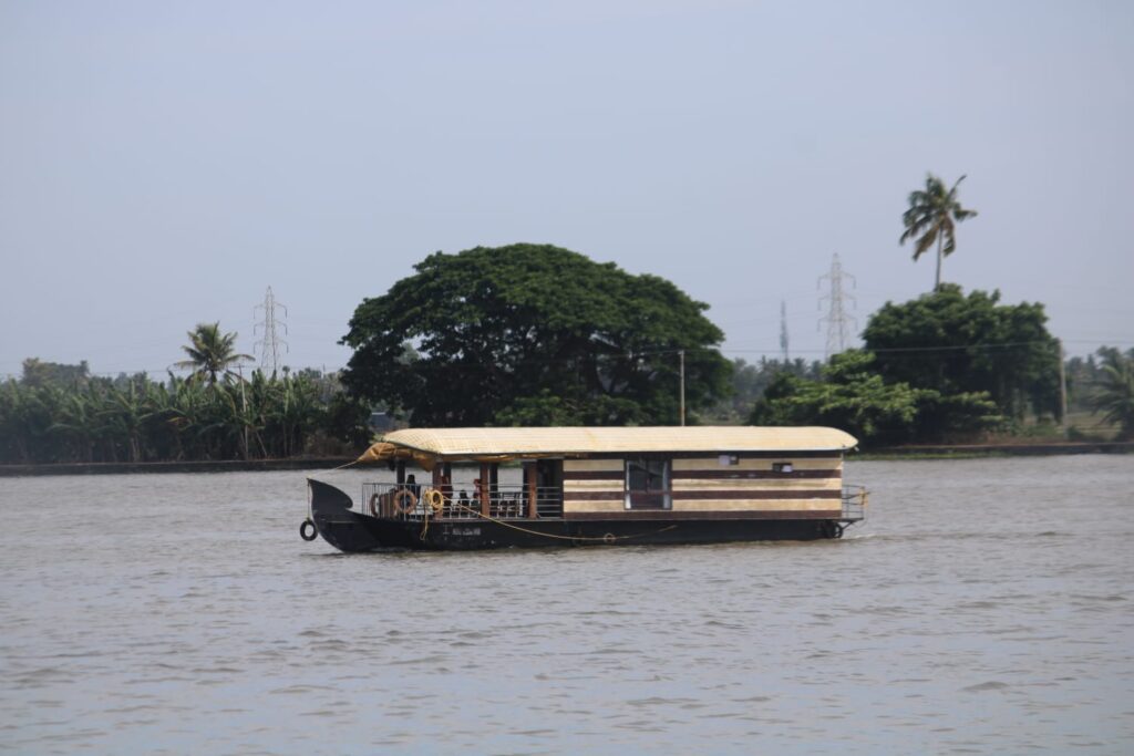 Kerala Holiday Package With Houseboat